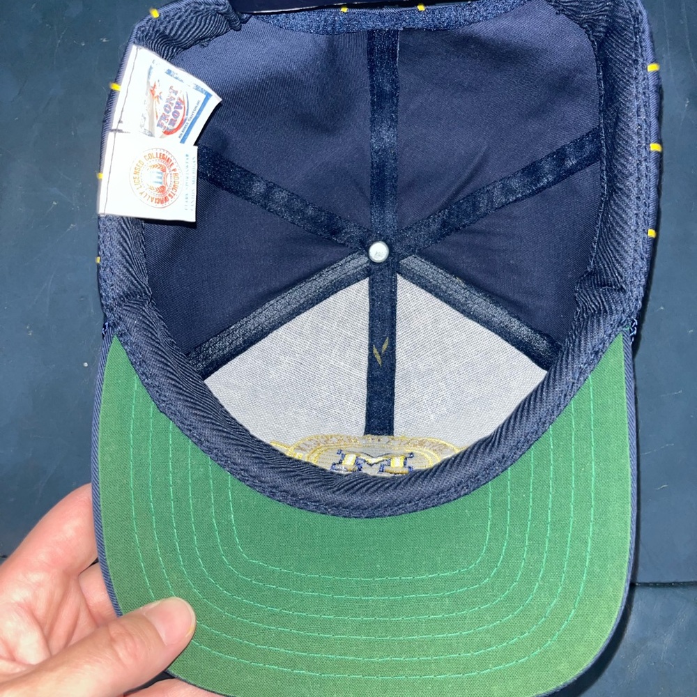 Michigan Wolverines SnapBack - Picture 6 of 6